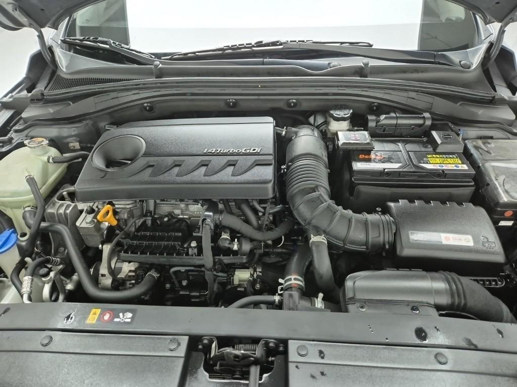 HYUNDAI i30 - Vista 5