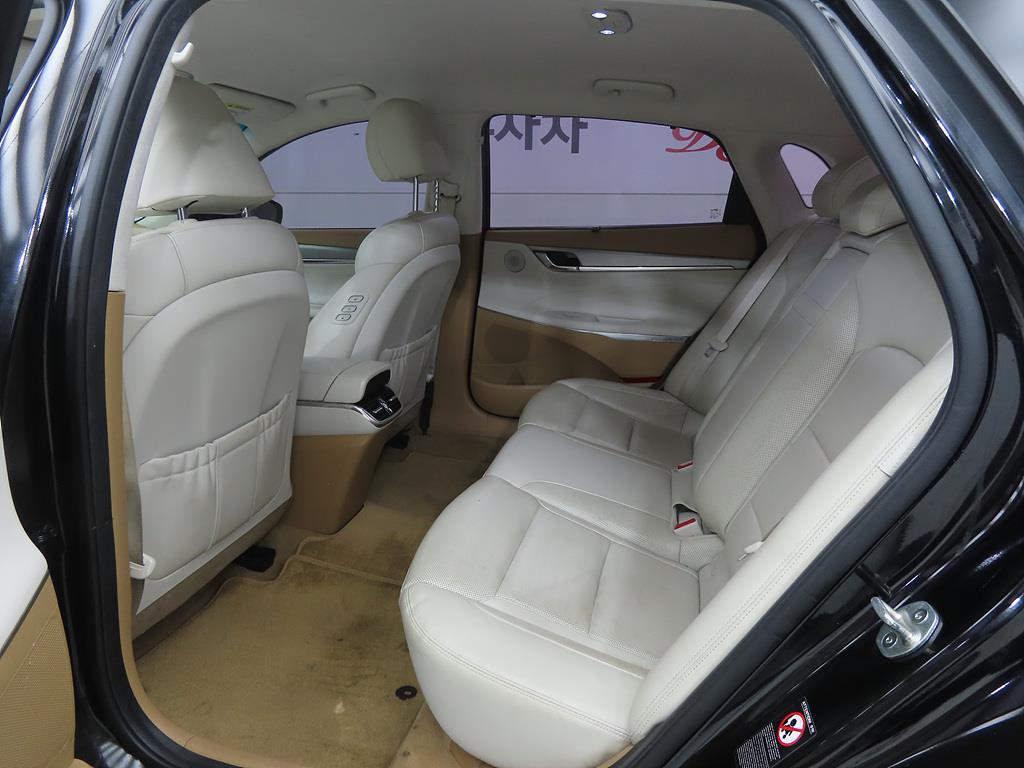 HYUNDAI Grandeur - Vista 5