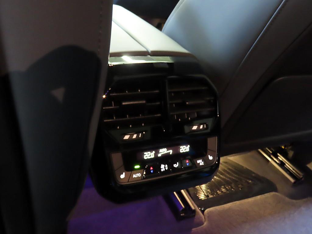 BMW iX 2023 - Importación desde Corea - HF Imports Iquique - Foto 14