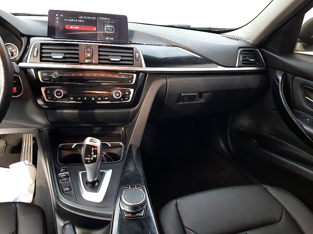 BMW 3 series - Vista 10