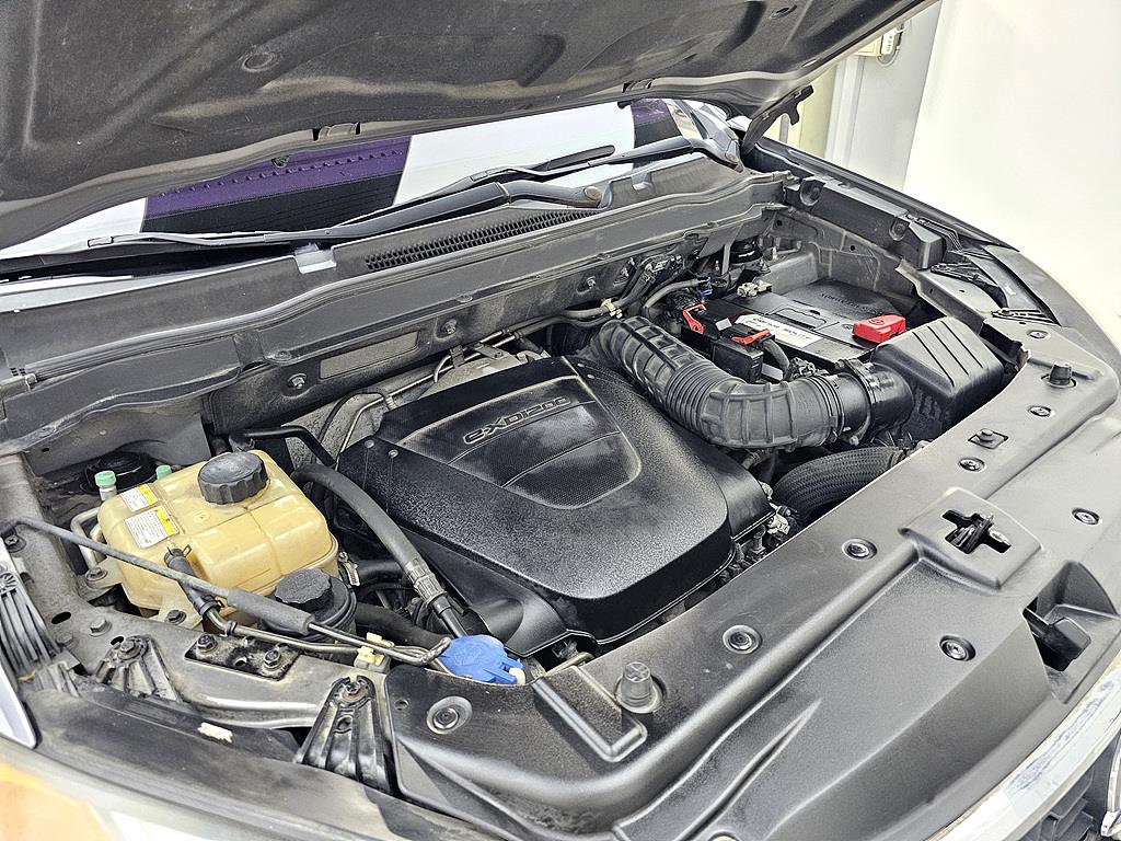 Ssangyong Korando - Vista 6