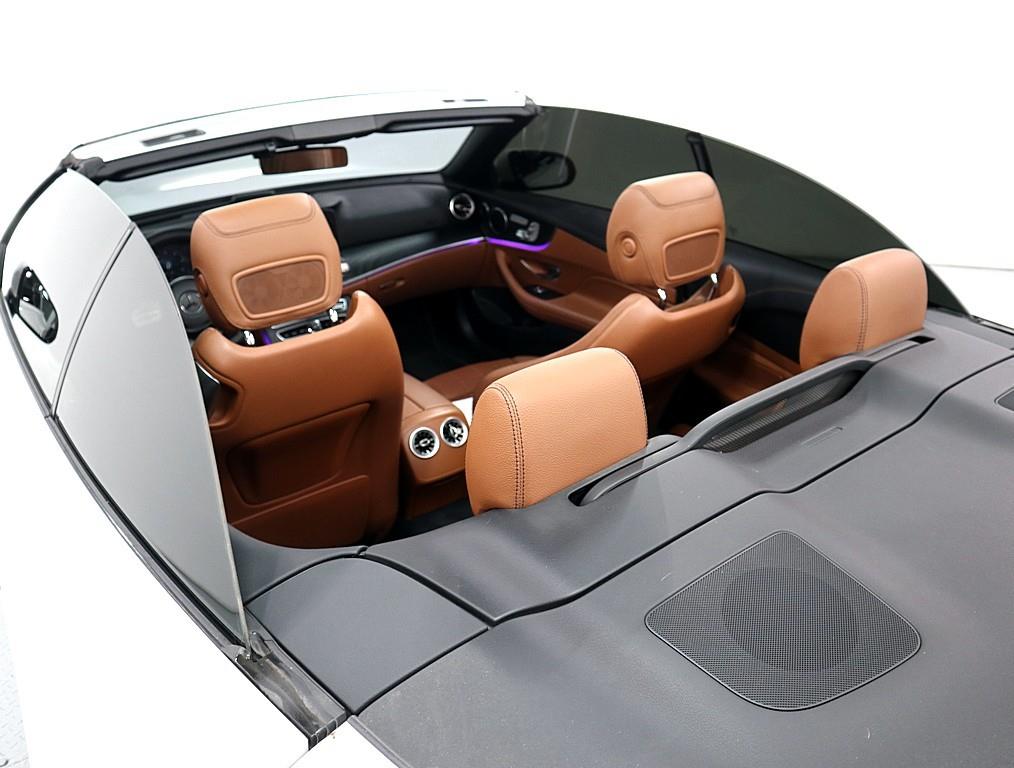 Mercedes Benz E class - Vista 6