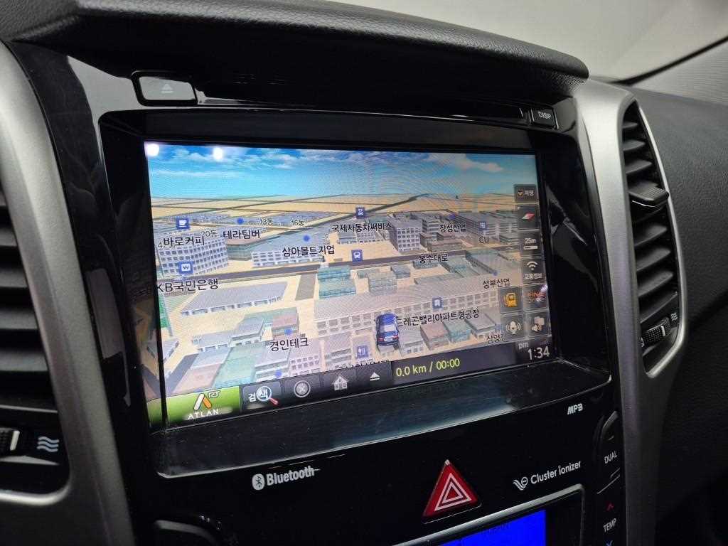 HYUNDAI i30 2014 Blanco - Importación desde Corea - HF Imports Iquique - Foto 13