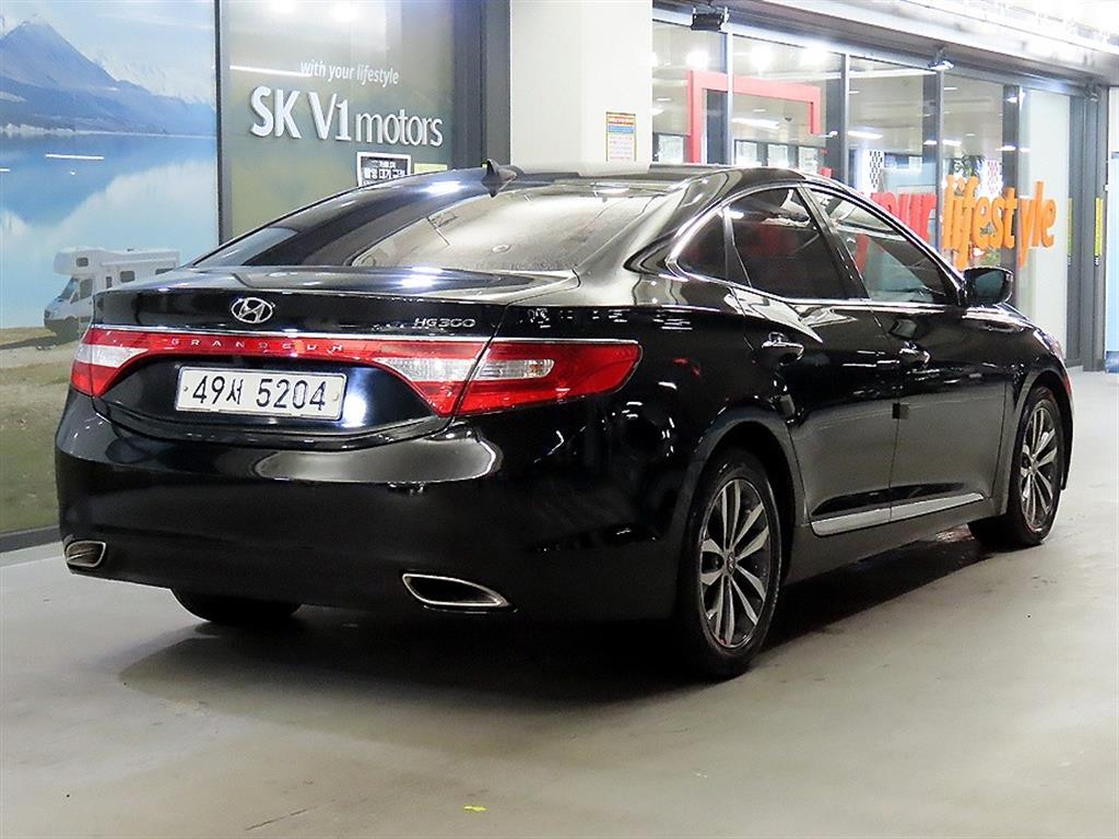 HYUNDAI Grandeur - Vista 4