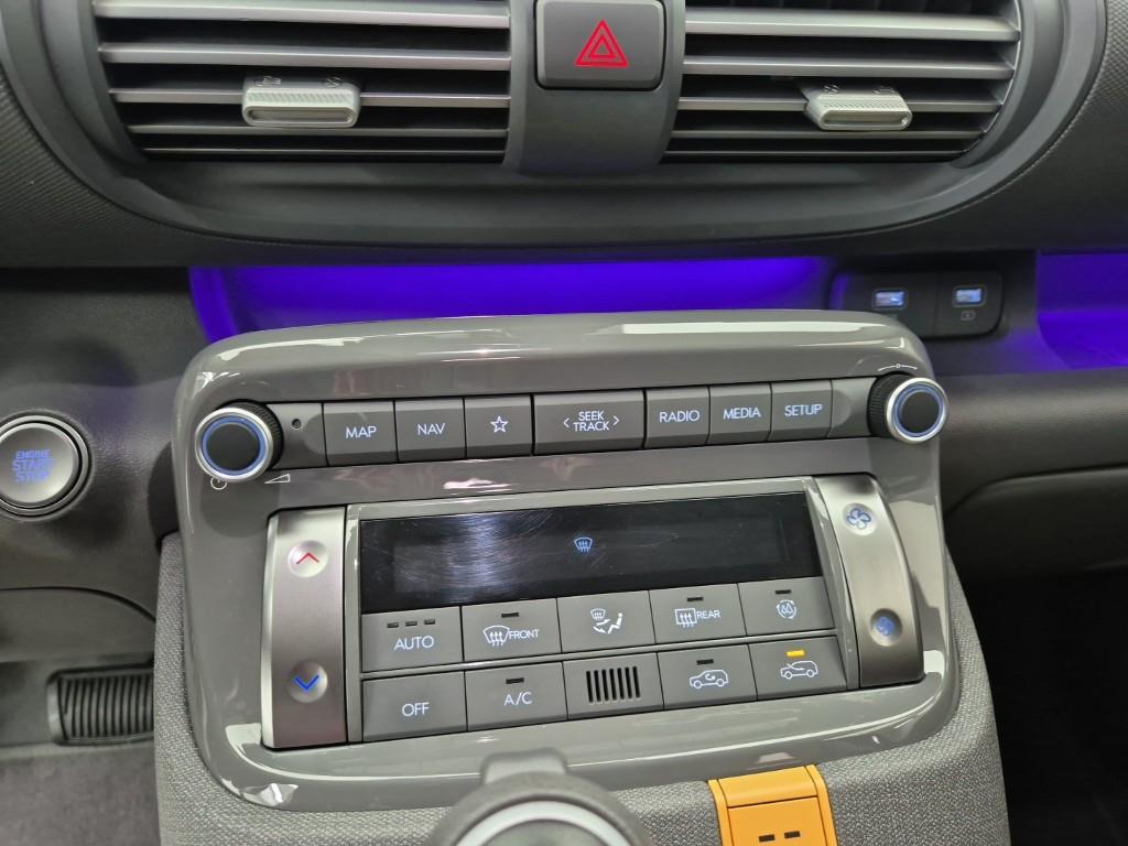 HYUNDAI Casper - Vista 10