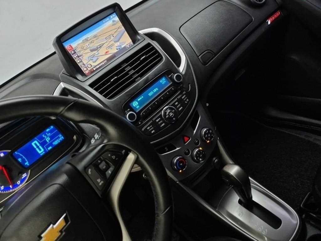 Chevrolet Trax - Vista 10