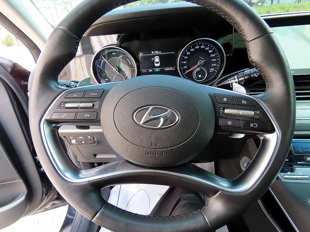 HYUNDAI Grandeur - Vista 8