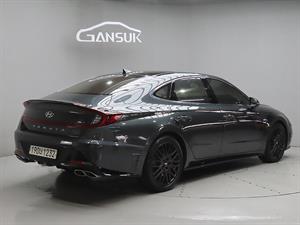 HYUNDAI Sonata - Vista 8