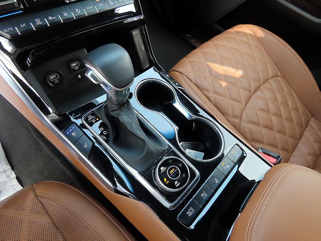 KIA Mohave - Vista 11