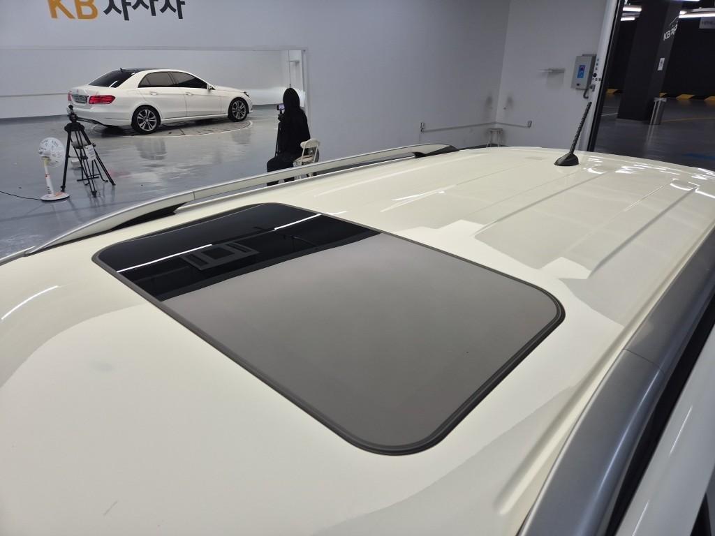 Ssangyong Korando - Vista 6