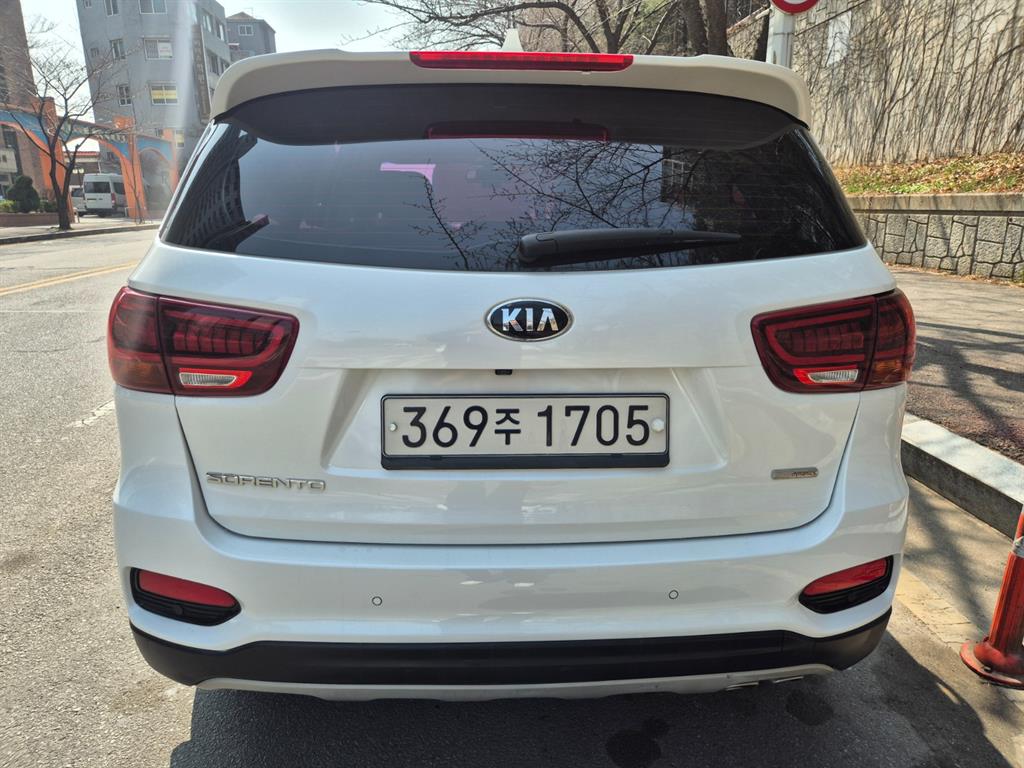 KIA Sorento - Vista 5
