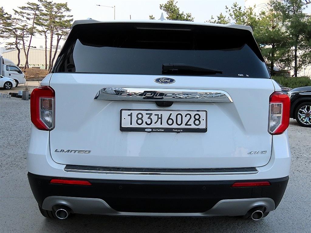 Ford Explorer - Vista 4