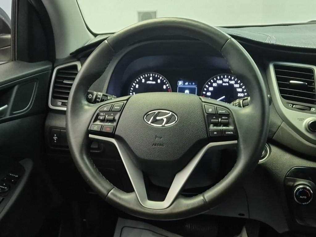 HYUNDAI Tucson - Vista 9
