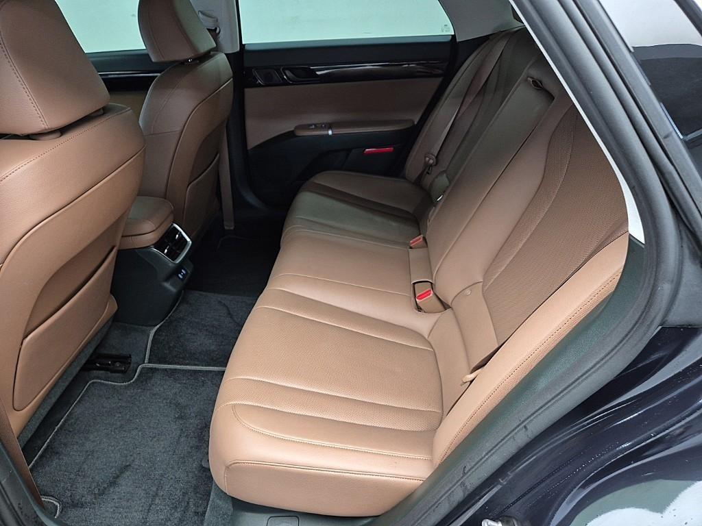 HYUNDAI Grandeur - Vista 12