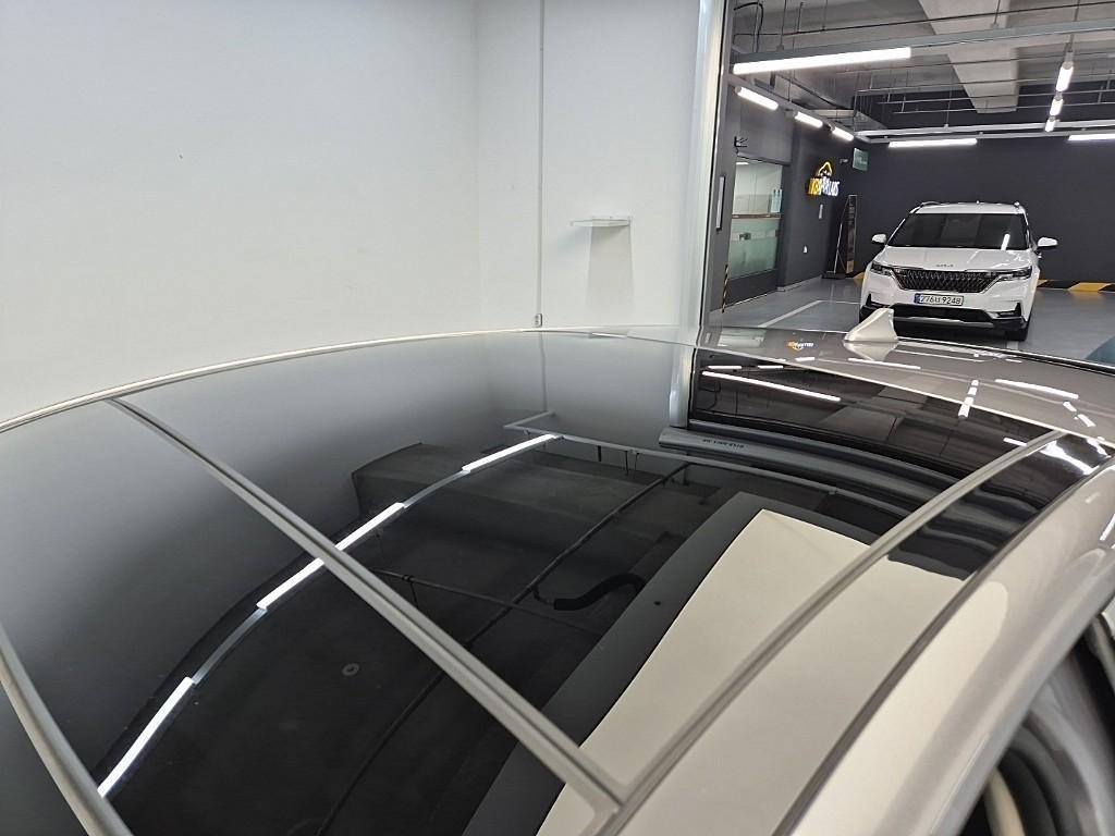 Genesis G70 - Vista 6