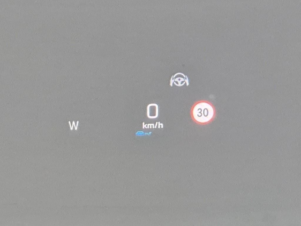 Mercedes Benz GLC Class - Vista 8