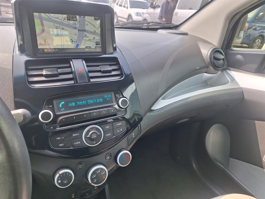 Chevrolet Spark - Vista 10