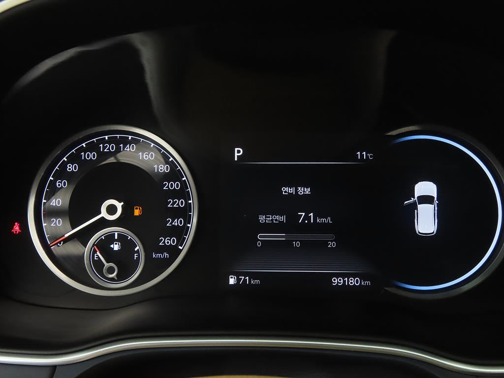 Genesis GV80 - Vista 9