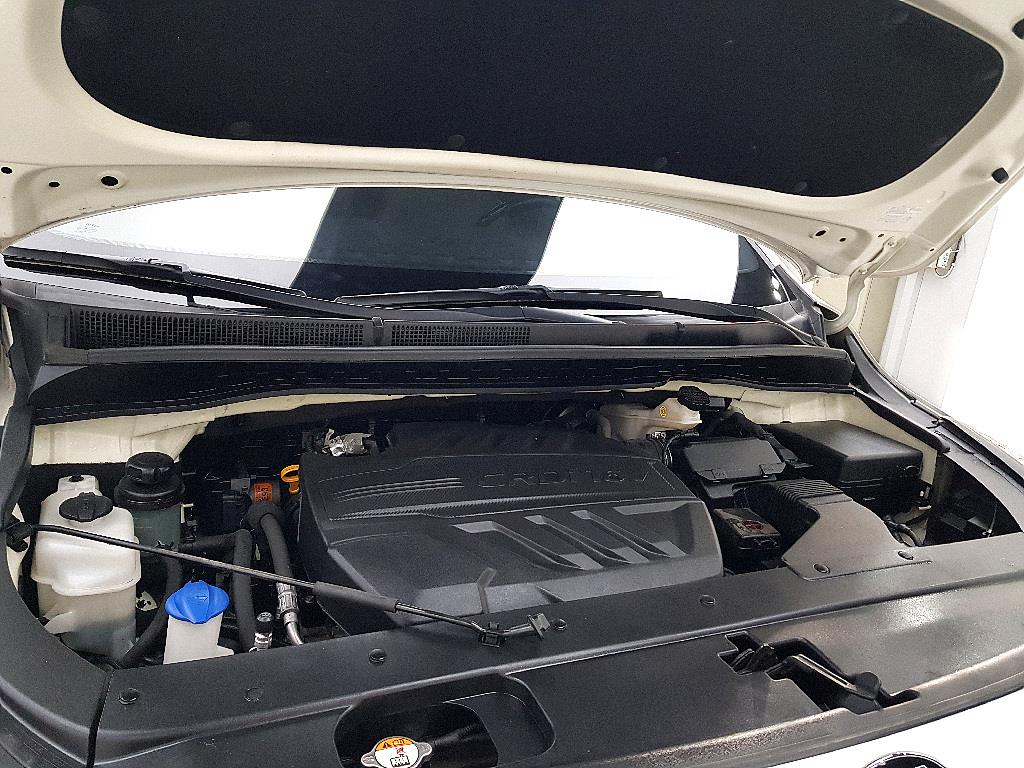 KIA Carnival - Vista 6