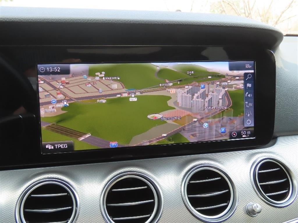 Mercedes Benz E class 2019 Negro - Importación desde Corea - HF Imports Iquique - Foto 9