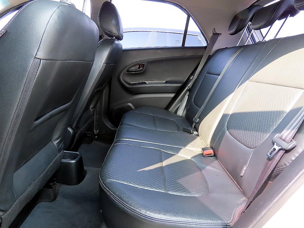 KIA Morning - Vista 6