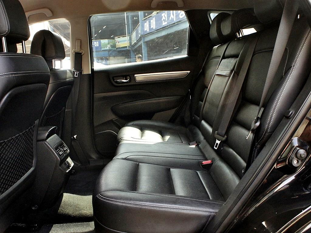 SAMSUNG QM6 - Vista 11