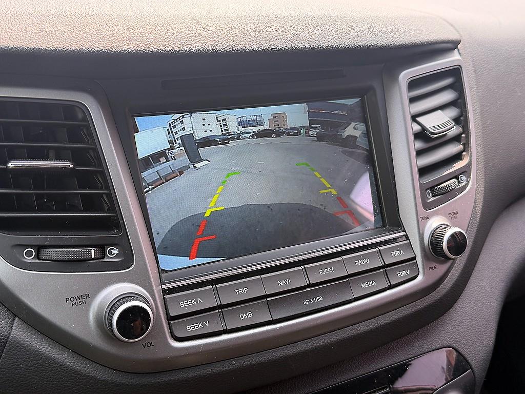 HYUNDAI Tucson 2017 Blanco - Importación desde Corea - HF Imports Iquique - Foto 15