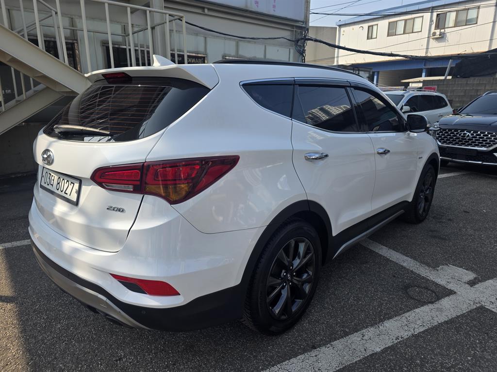 HYUNDAI Santa Fe - Vista 4