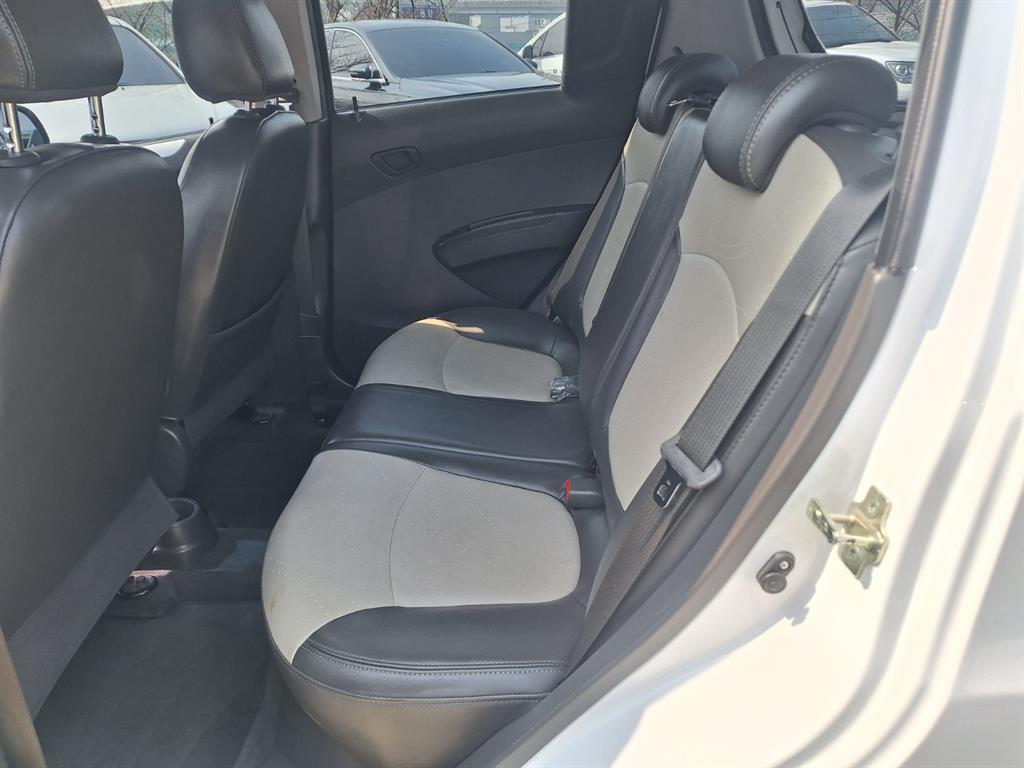 Chevrolet Spark - Vista 8