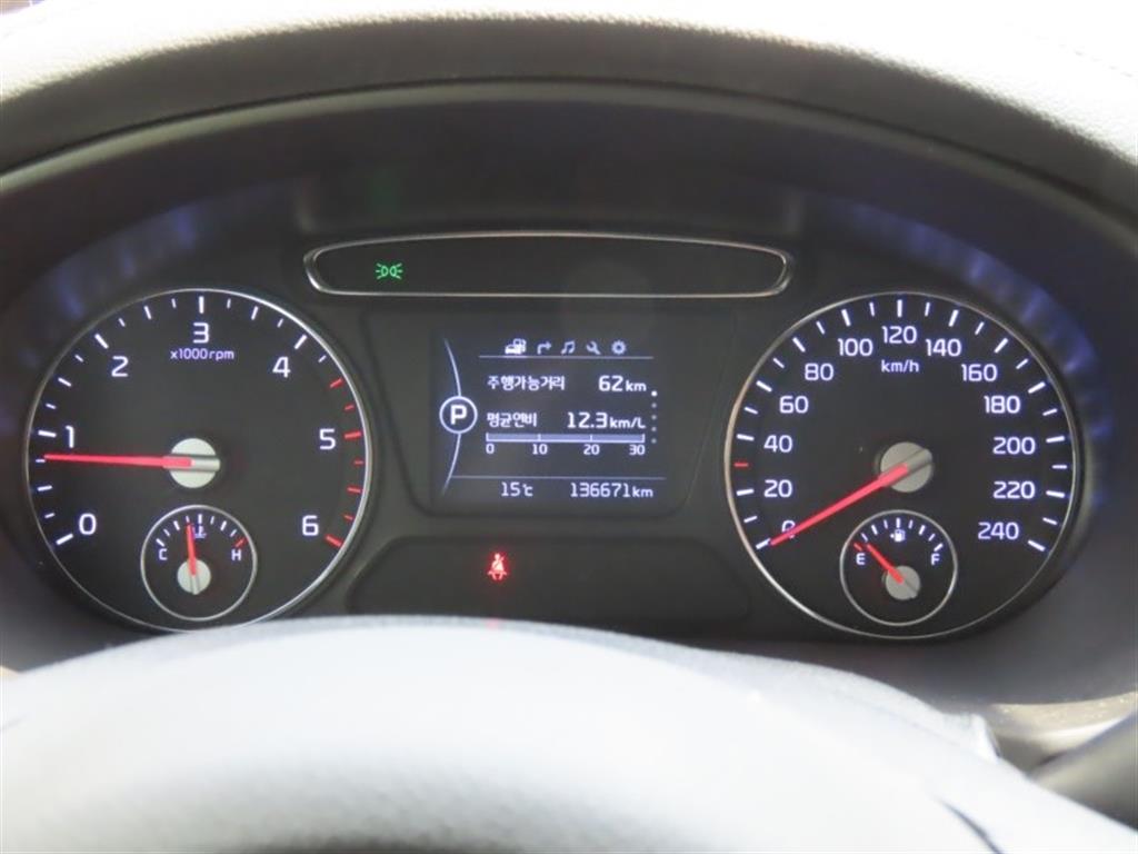 KIA Sorento - Vista 9