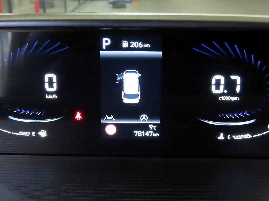 HYUNDAI Staria - Vista 9