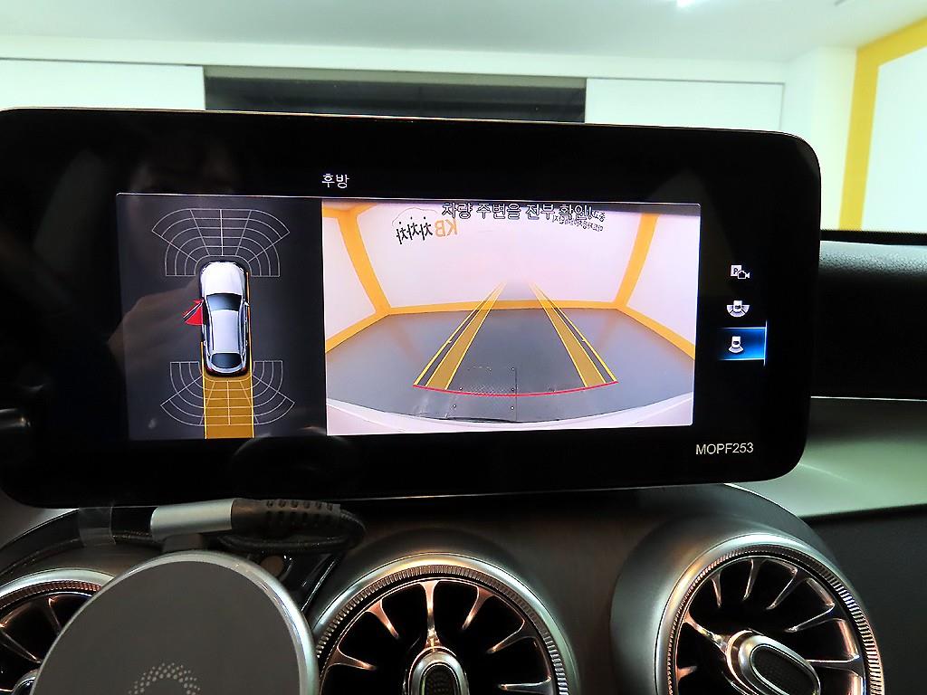 Mercedes Benz GLC Class 2021 Blanco - Importación desde Corea - HF Imports Iquique - Foto 14