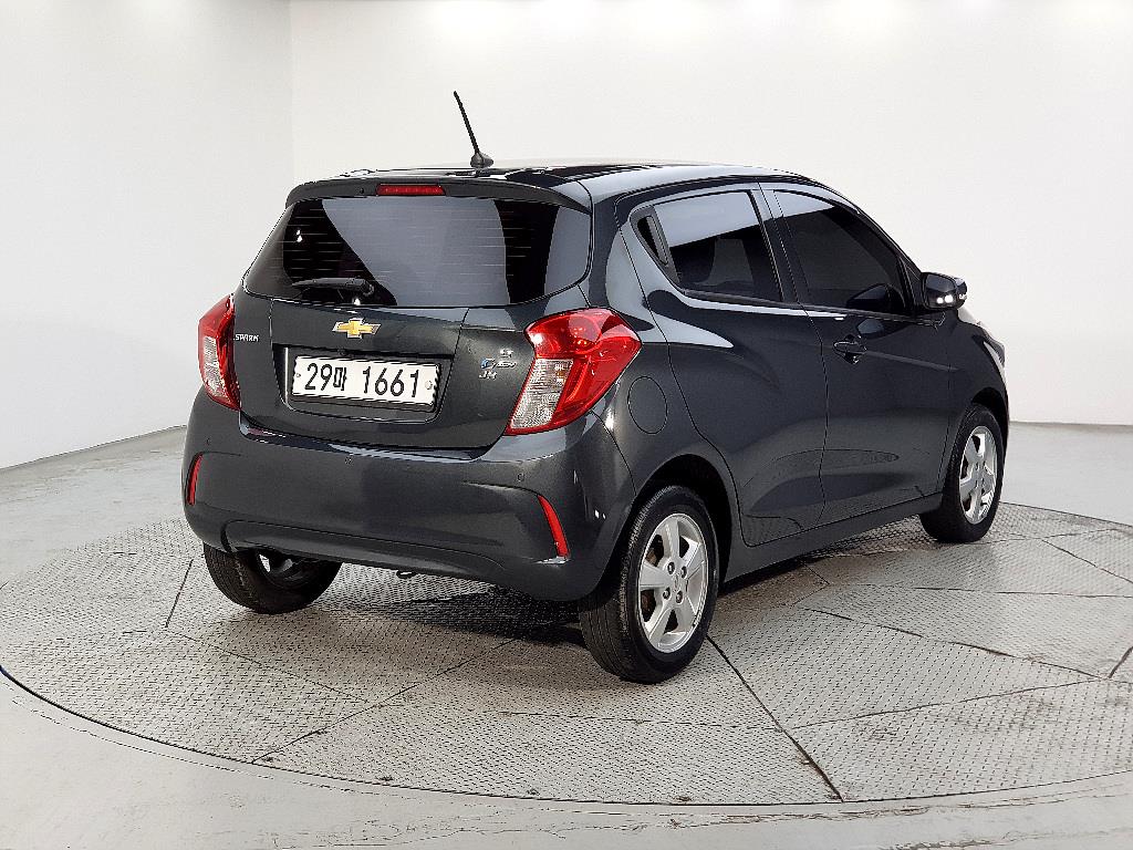 Chevrolet Spark - Vista 4