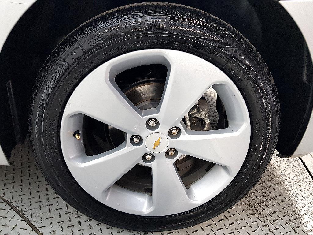 Chevrolet Cruise 2012 Plateado - Importación desde Corea - HF Imports Iquique - Foto 20