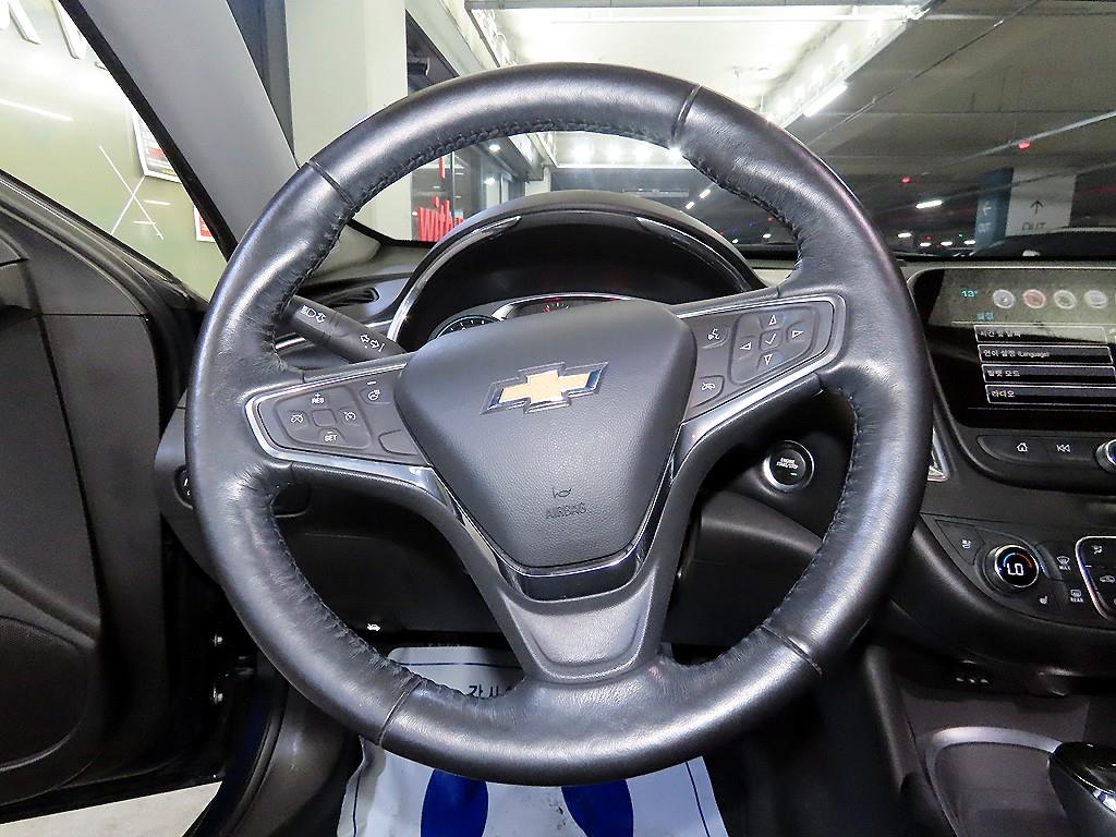 Chevrolet Malibu - Vista 8