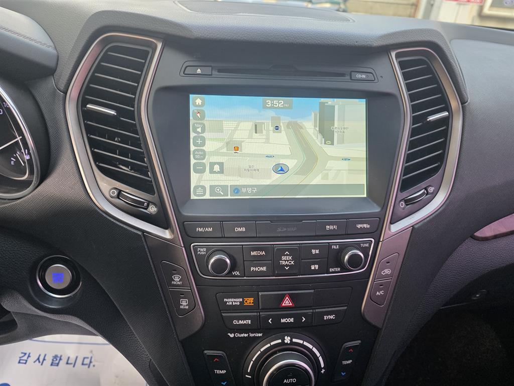 HYUNDAI Santa Fe - Vista 7