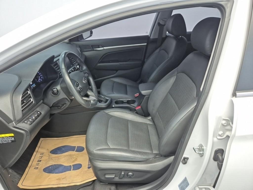 HYUNDAI Avante 2020 Blanco - Importación desde Corea - HF Imports Iquique - Foto 15