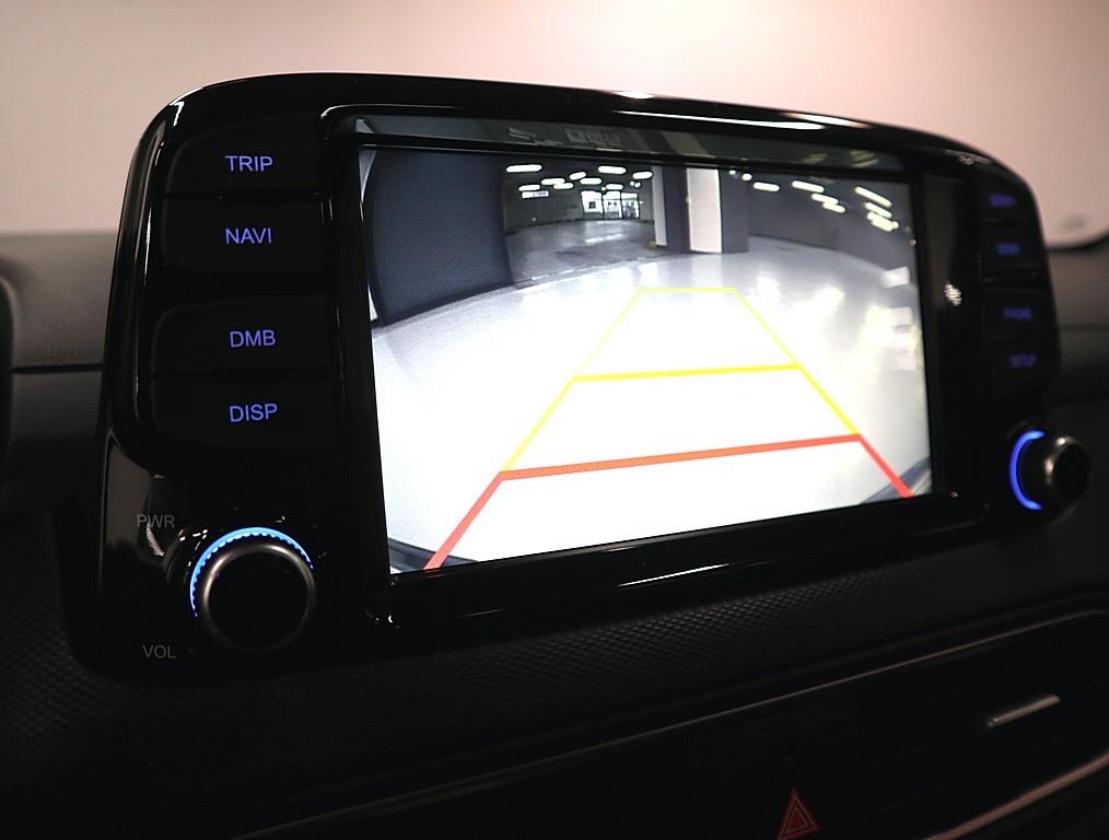 HYUNDAI Kona - Vista 11