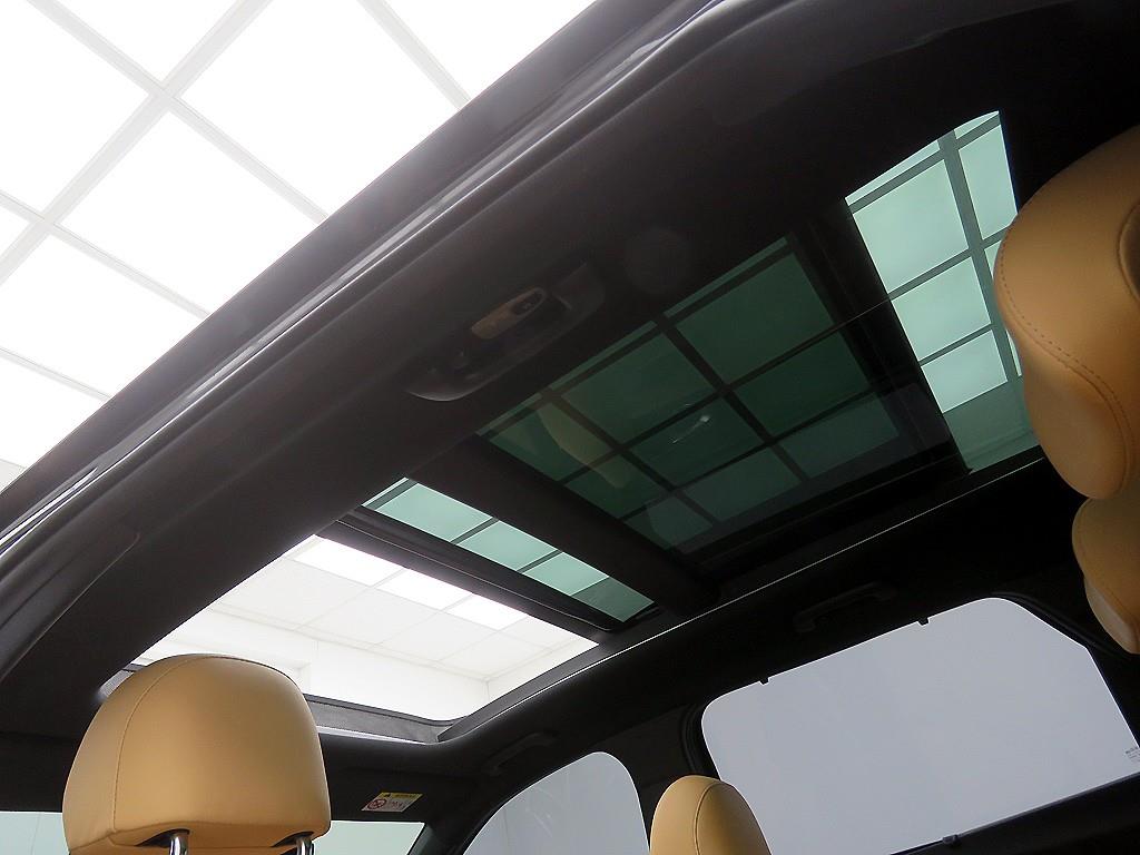 KIA Sorento - Vista 10