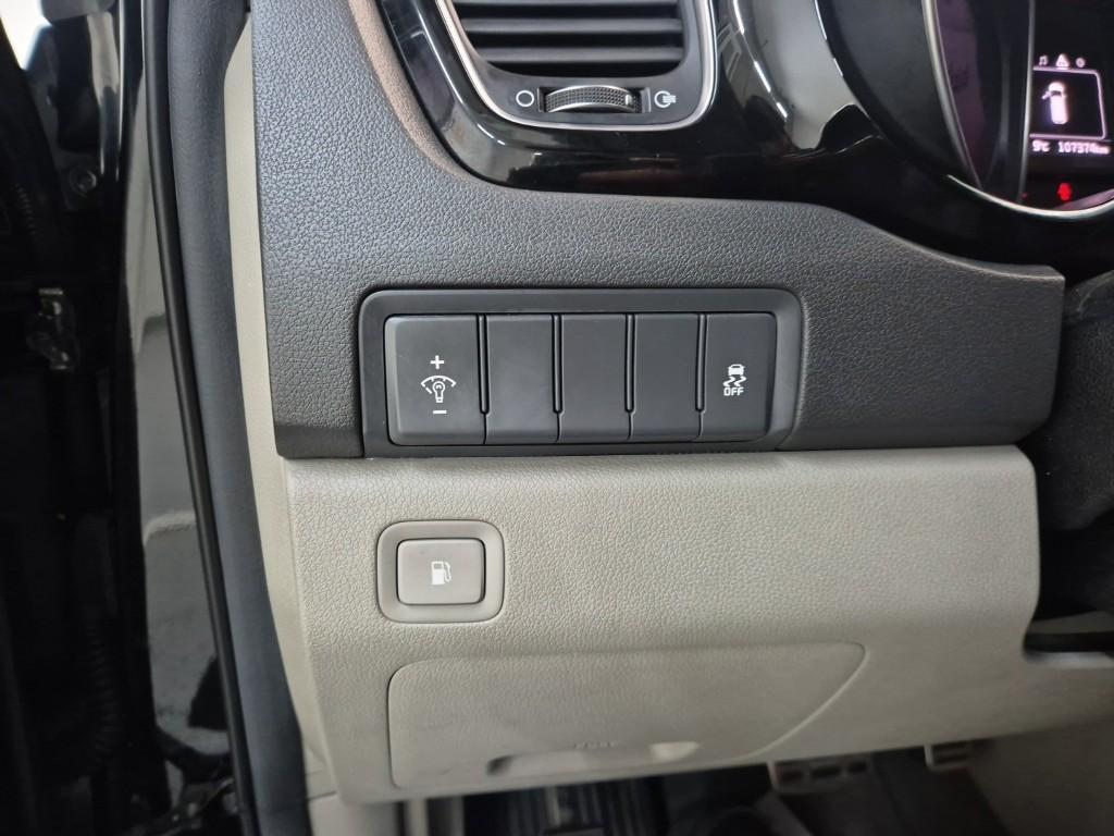 KIA Carnival 2015 Negro - Importación desde Corea - HF Imports Iquique - Foto 19