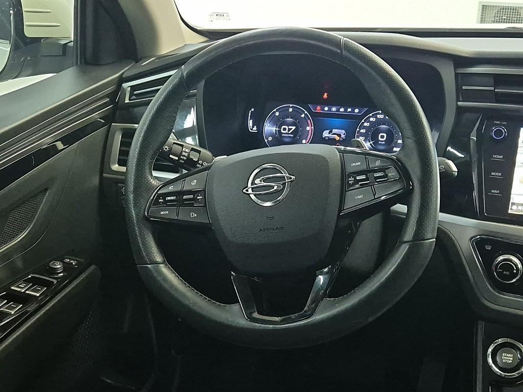 Ssangyong Korando - Vista 8