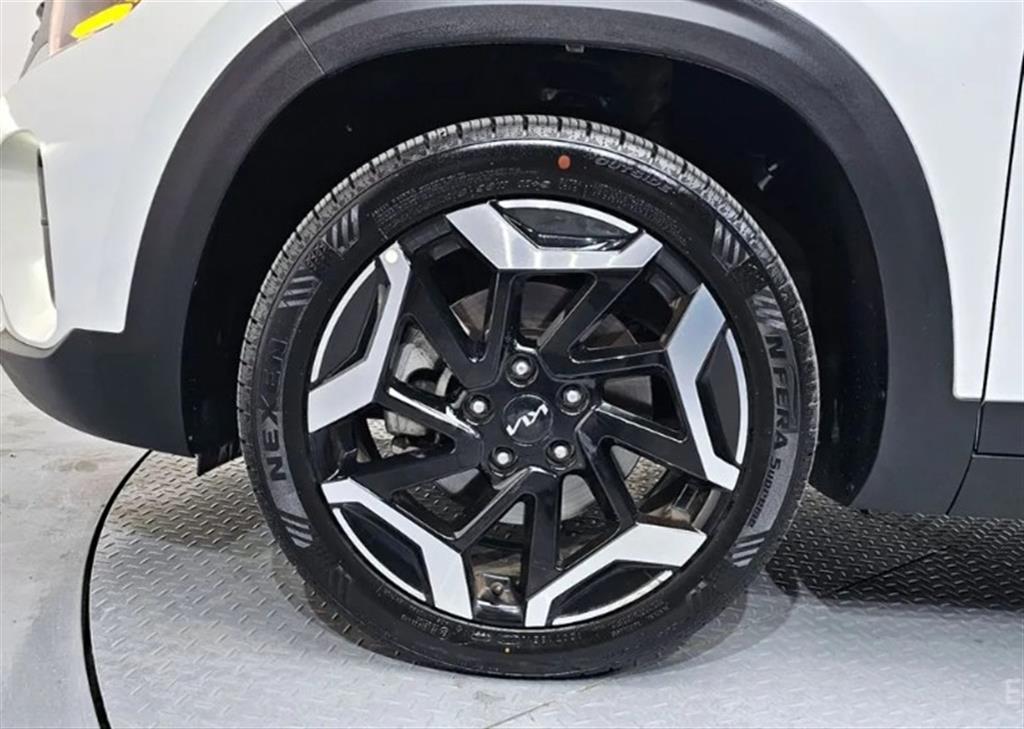 KIA Seltos - Vista 5