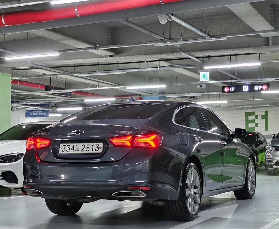 Chevrolet Malibu - Vista 4