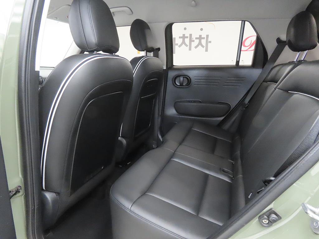 HYUNDAI Casper - Vista 6