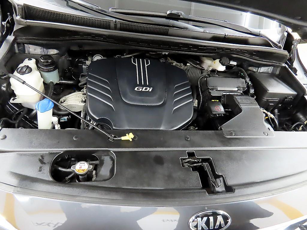 KIA Carnival 2017 Gris - Importación desde Corea - HF Imports Iquique - Foto 19