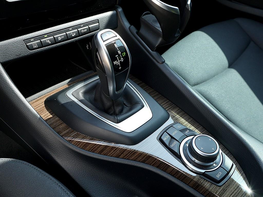 BMW X1 2014 Gris - Importación desde Corea - HF Imports Iquique - Foto 7