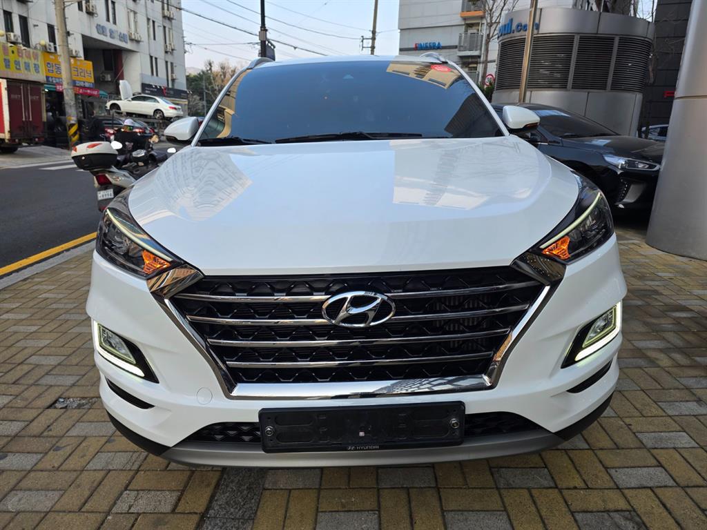 HYUNDAI Tucson 2019 Blanco - Importación desde Corea - HF Imports Iquique - Foto 1