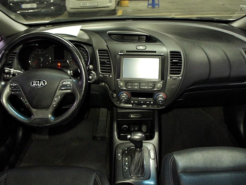 KIA K3 2014 Blanco - Importación desde Corea - HF Imports Iquique - Foto 7