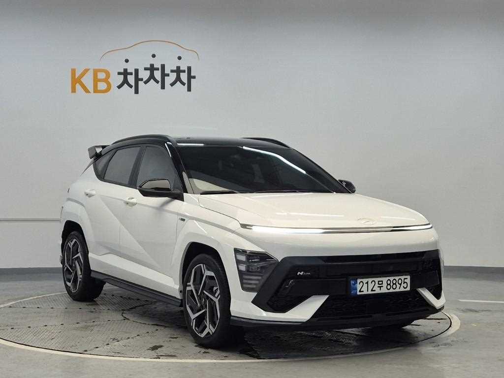 HYUNDAI Kona - Vista 4