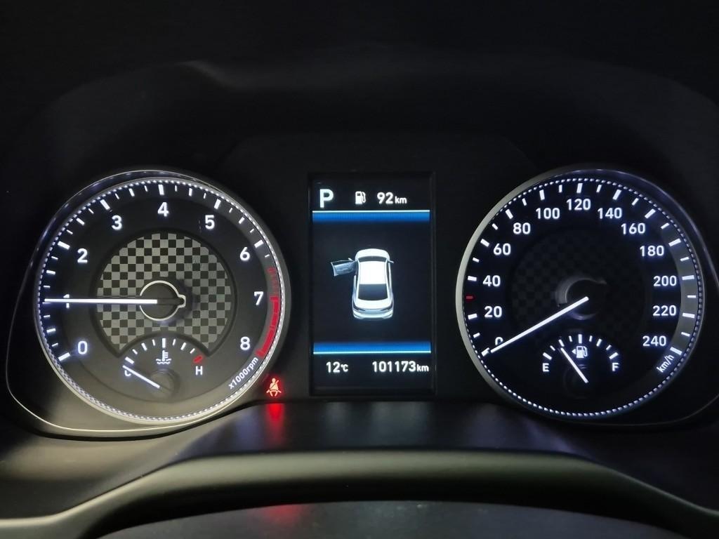 HYUNDAI Avante 2020 Blanco - Importación desde Corea - HF Imports Iquique - Foto 16